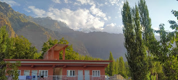 Hunza Retreat Hotel Gilgit